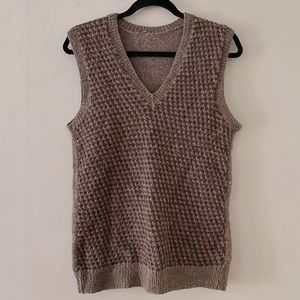 sweater vest
